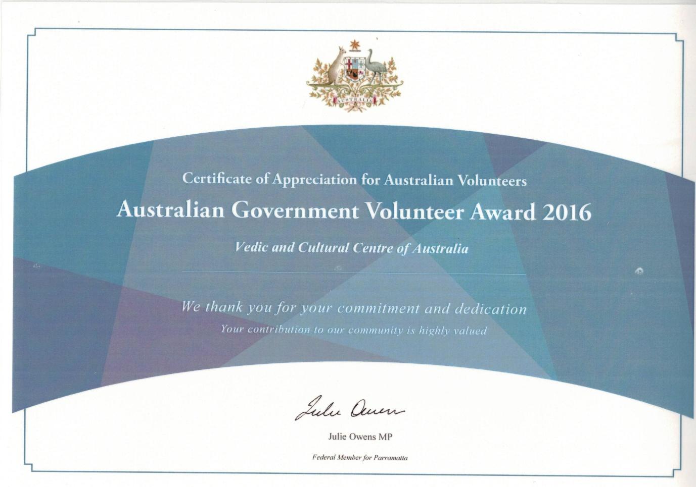 Voluntary teachers appreciated by Hon. Julie Owens MP